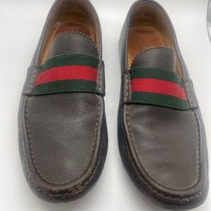Size 9 Gucci mens loafers